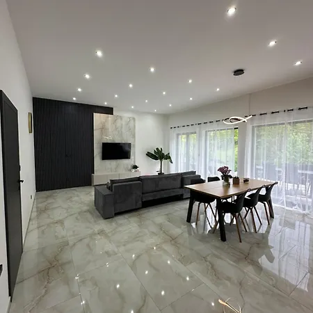 Podhorsky Apartment *