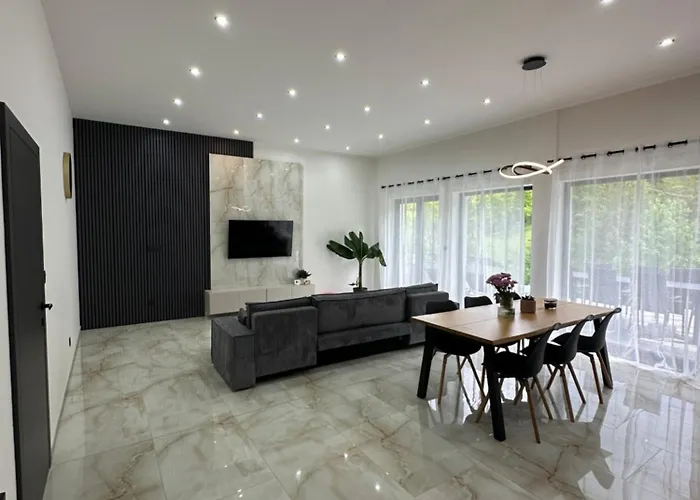 Podhorsky Apartment *